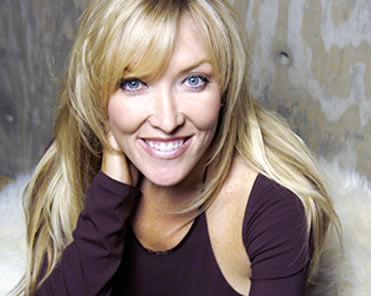 mb-york-celebrity-makeup-artist-and-expert